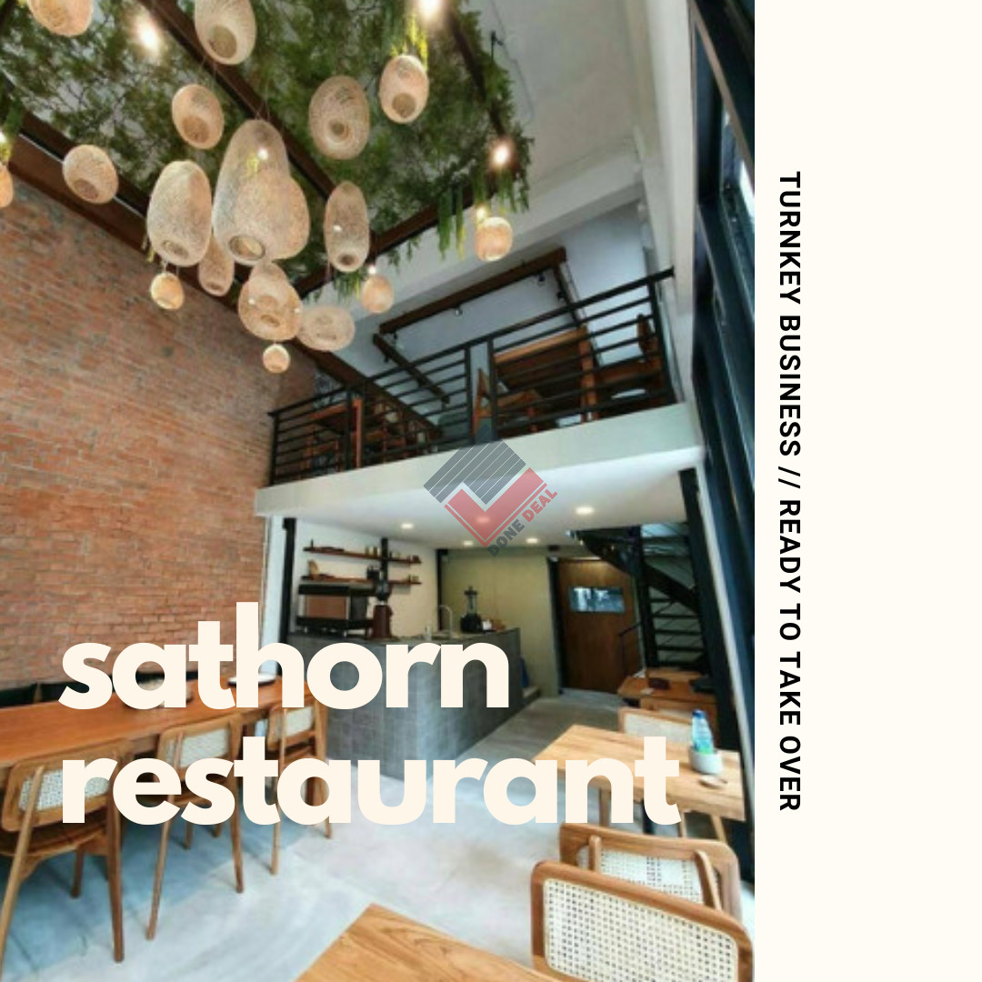Restaurant in Sathon
